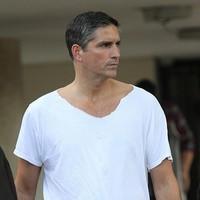 2011 (Television) - James Caviezel filming on the set of the new TV show 'Person of Interest' | Picture 91825